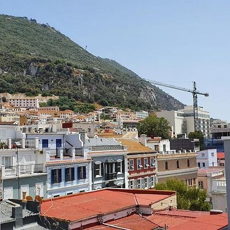 Appartement Gibraltar Town Centre Flat With Roof Terrace Extérieur photo