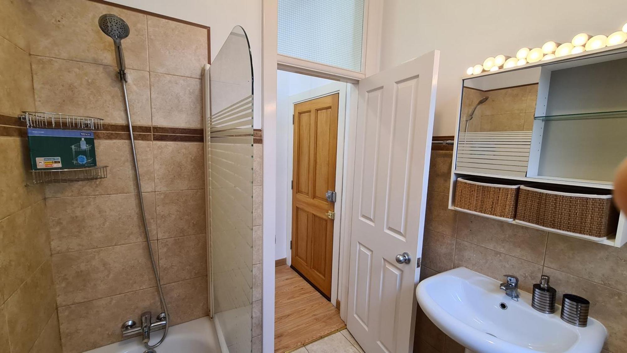Appartement Gibraltar Town Centre Flat With Roof Terrace Extérieur photo
