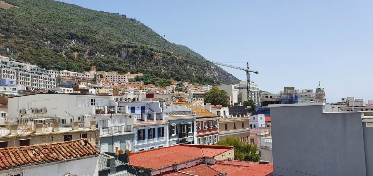 Appartement Gibraltar Town Centre Flat With Roof Terrace Extérieur photo